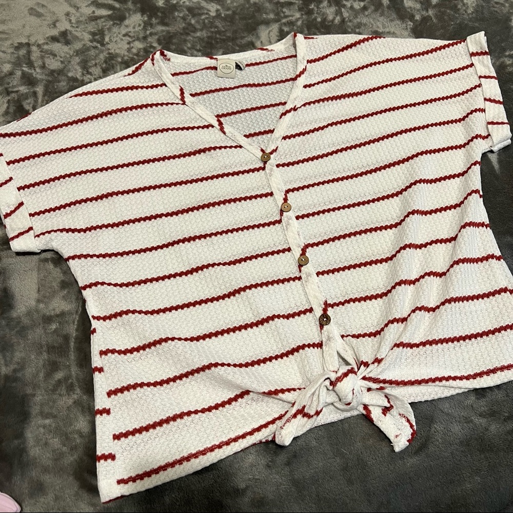 Paper crane red and white shirt